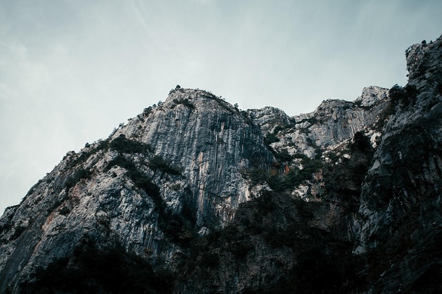 notatnik i wykres edukacyjny do planu nauki rynków finansowych Europa